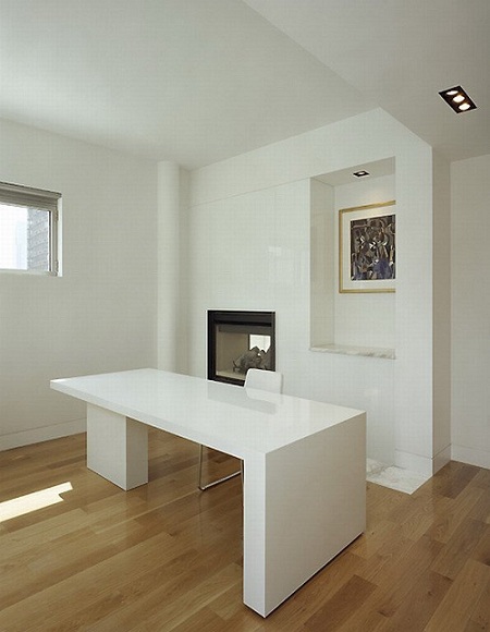 weißes-minimalistisches-interieur-design-home-office