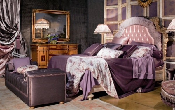 Die-klassischen-italienischen-Möbel-Provasi-luxuriöses-lila-schlafzimmer