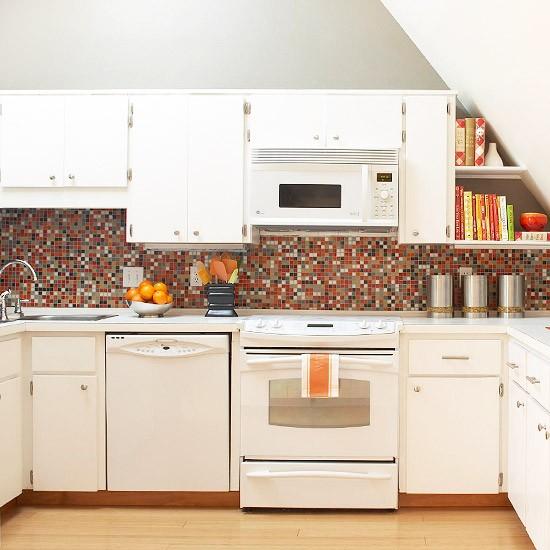 Küchenrückwand-Ideen-mosaik-Fliesenspiegel