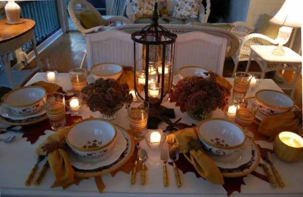 Lanterne-Kerzen-Herbst-Tischdeko