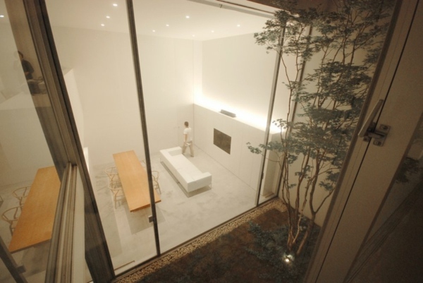 Minimalismus-pur-japanischen-Architektur-ogawa
