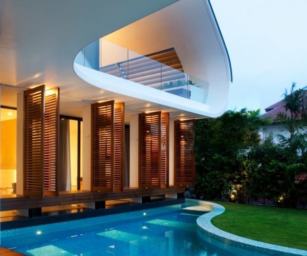 Preisgekrönte-nachhaltige-Architektur-poolbereich