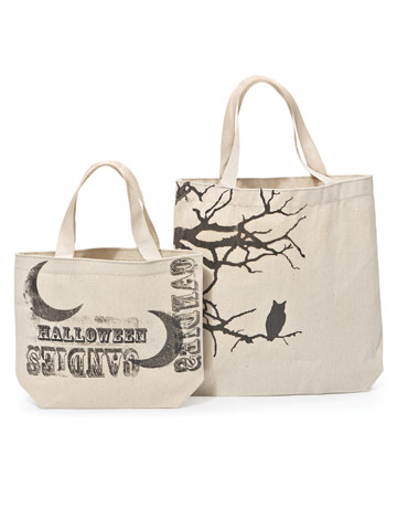 Schwarz-weiße-Halloween-Party-Deko-Ideen-taschen-bastelanleitung