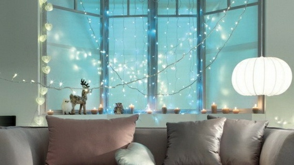 Fensterdeko-Weihnachten-Lichterketten