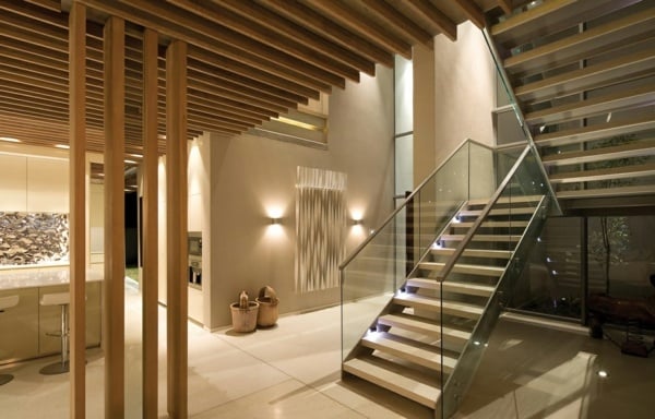 Glas-Treppe-modernes-Hausdesign
