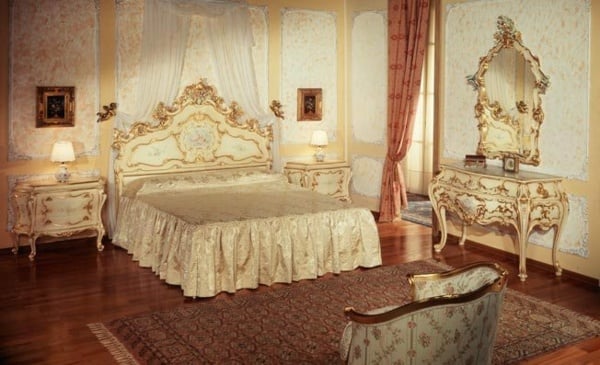 Königliche-schlafzimmer-Möbel-Meroni-gold-verziert