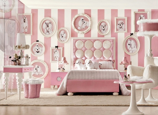 Kinderzimmer-rosa-Streifen-Hunde-Wanddeko