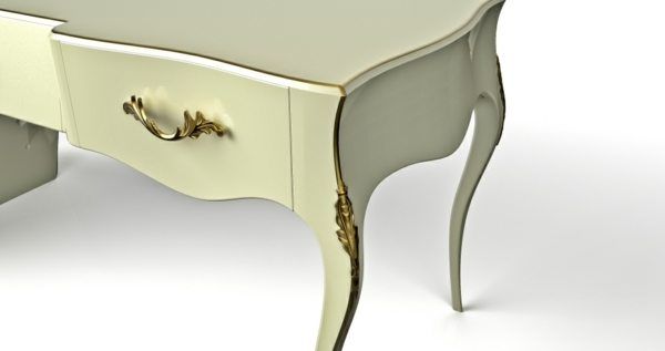Lotus-Schreibtisch-UNDA-goldene-ornamente