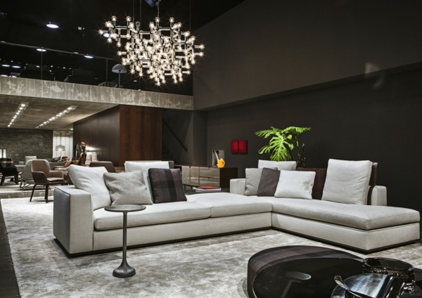 Möbel-für-Wohnzimmer-eleganter-Kristallkronleuchter