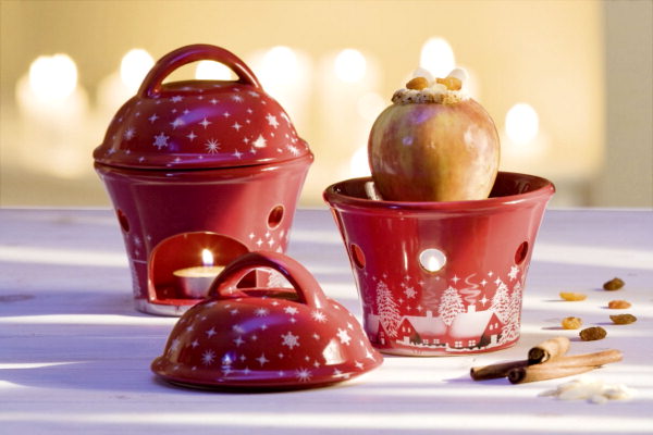 festlich-rote-Weihnachtsdeko-Ideen-keramik