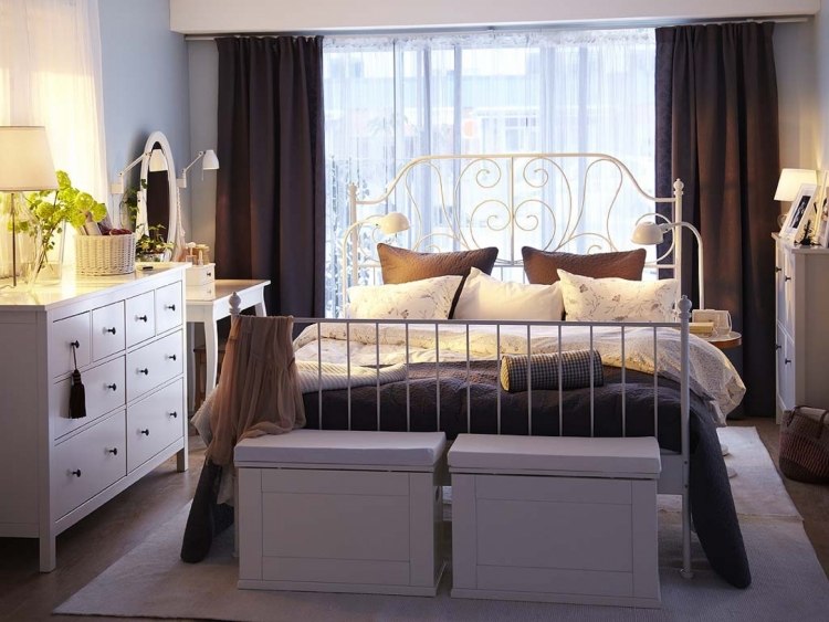 ikea-schlafzimmer-design-dekoration-vintage-romantisch-metallbett-weiss
