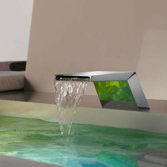 luxuriöser-LED-Wasserhahn