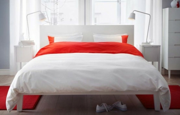minimalistisches-Schlafzimmer-Ikea-orange