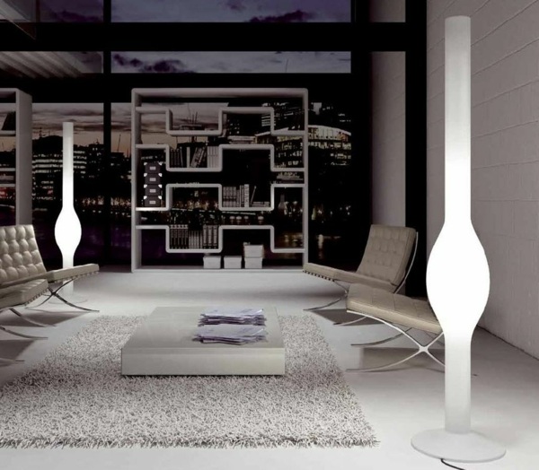 moderne-Stehlampe-stilvolles-wohnzimmer