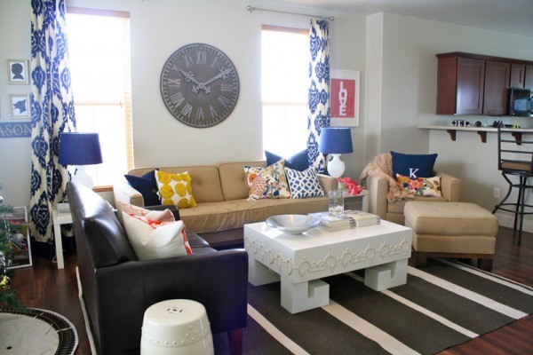 Trendige Vorhänge setzen Akzente im Wohnzimmer