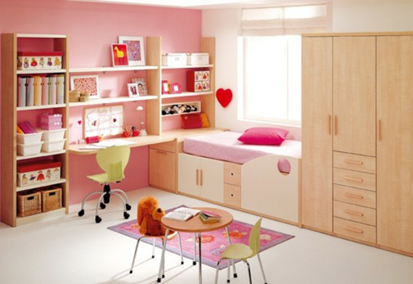 rosa-rote-Mädchen-Zimmer