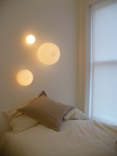 Ideen-Beleuchtung-im-Schlafzimmer-kugelleuchten