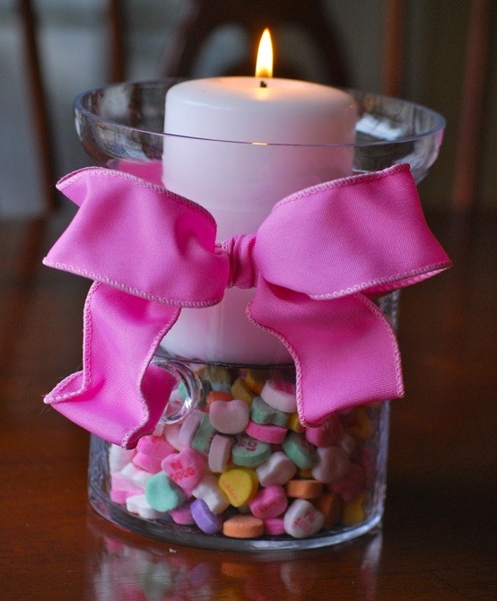 Kerzen zum Valentinstag süßigkeiten rosa schleife