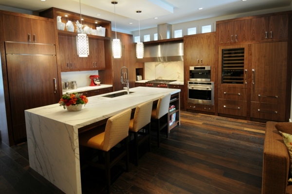 Küchenschränke-aus-Holz-rustikaler-look