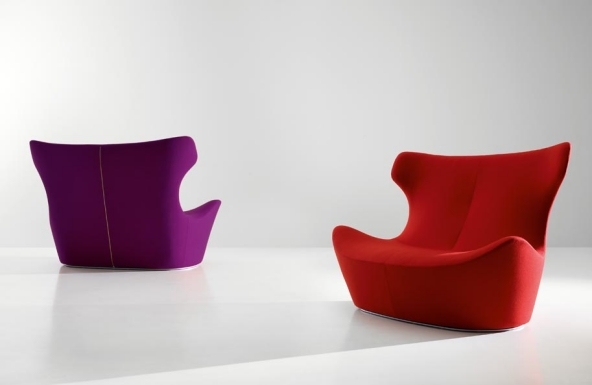 italienisches Möbeldesign rot lila Sessel