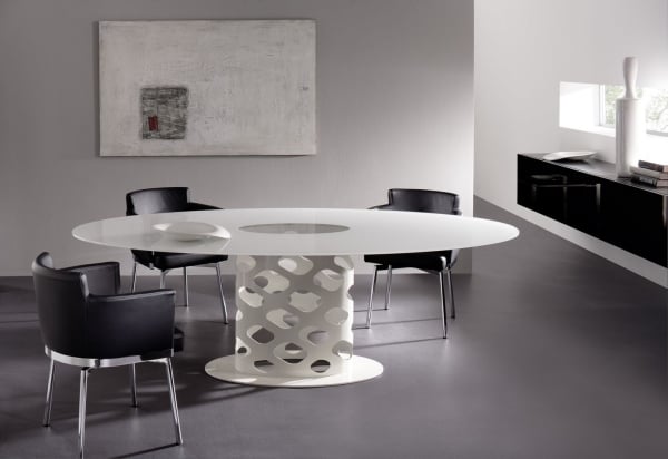 Moderne-Esszimmer-möbel-Design-Ideen-weißer-Esstisch-Leder-Stühle