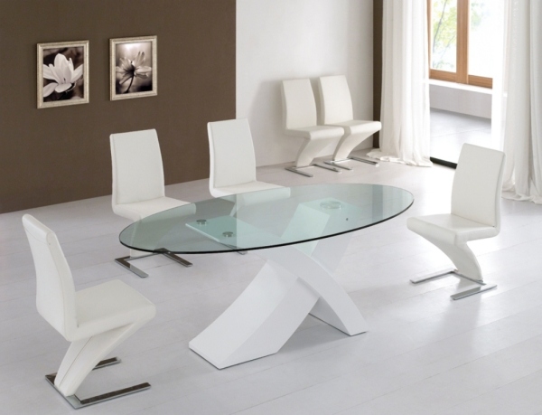 Moderne-Esszimmermöbel-Ideen-weiß-glasplatte