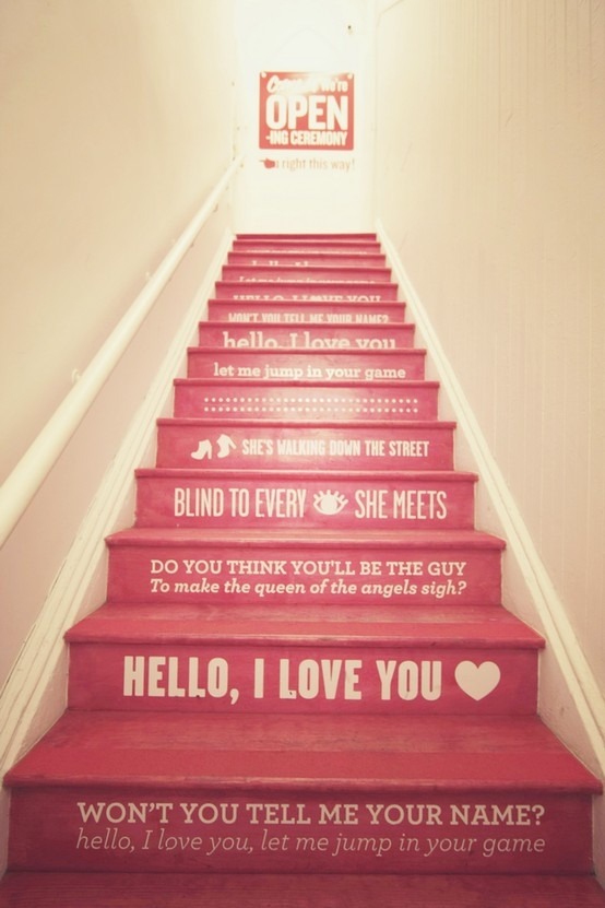 rote Treppen  Botschaft zum Valentinstag