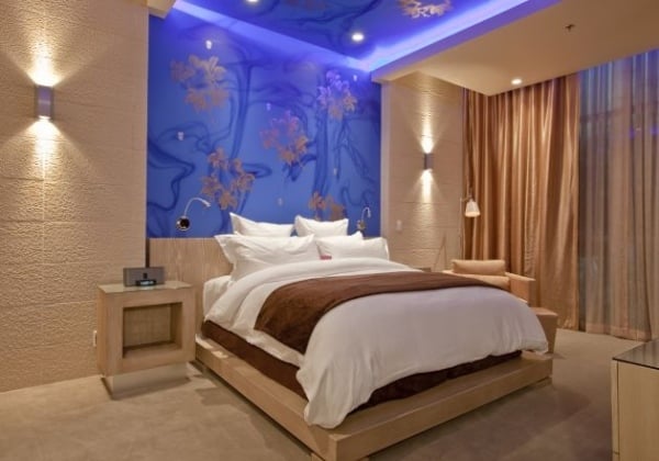 schönes romantisches Schlafzimmer Hard Rock Hotel