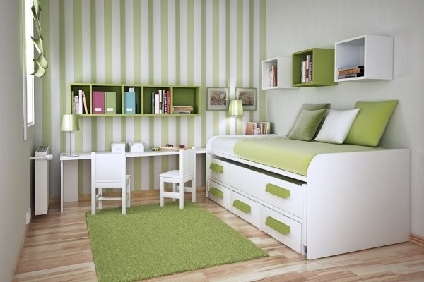 grüne-Streifen-Wandgestaltung-Teenager-Zimmer
