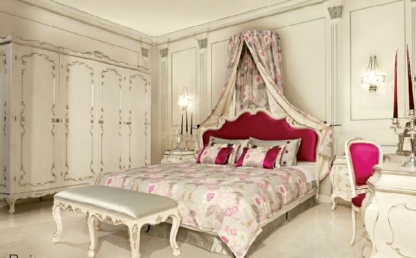 klassisches-Schlafzimmer-Einrichtung-rosa-Kopfteil