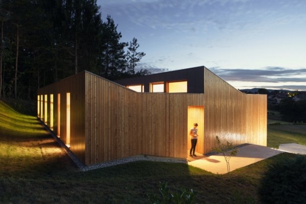 Haus im Wald - Beleuchtung
