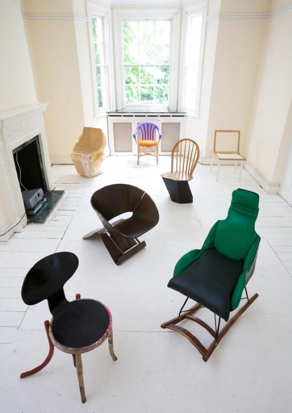 futuristisches Stuhl Design wiederverwertete Materialien