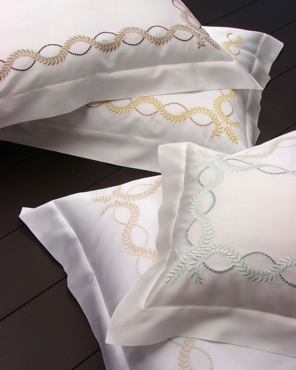 Elegante weiße Kissen Dea Bettwäsche