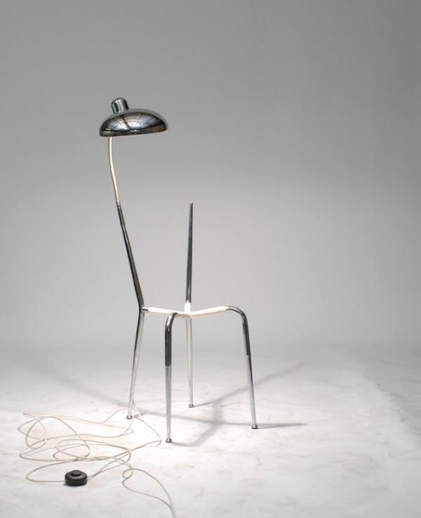 Möbelkombination Lampe Stuhl Design