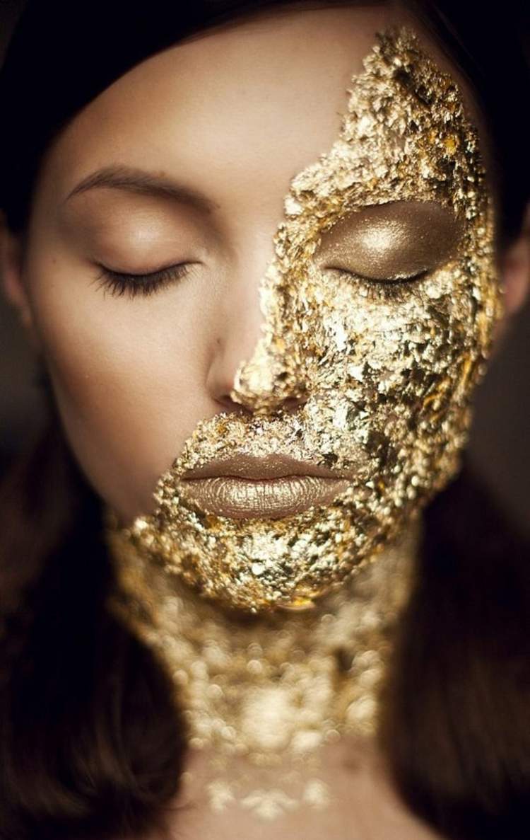 fasching-karneval-make-up-ideen-gold-glitzer-augen