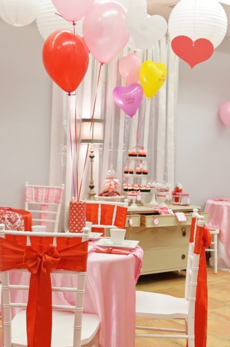 interessante ideen für party dekoration valentinstag ballons