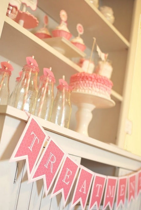interessante ideen für party dekoration zum valentinstag rosa