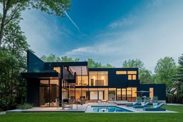 minimalistisches Hausdesign-Pool