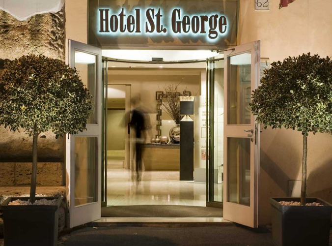 moderne-Interieur-Design-von-Hotel-St-George-eingang