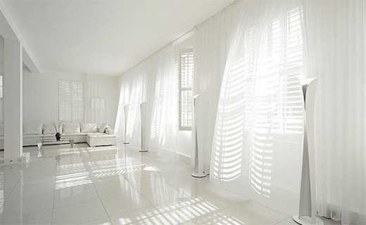 moderne einrichtung in weiß wohnzimmer
