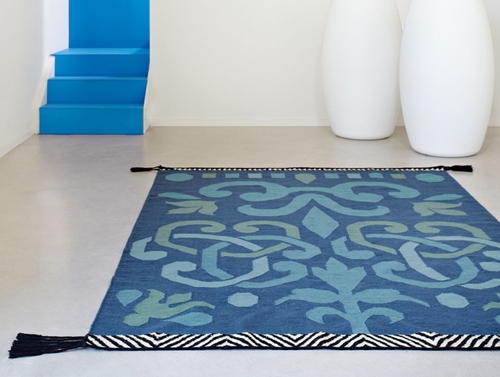 moderne teppiche von gan rugs blau kelim kollektion