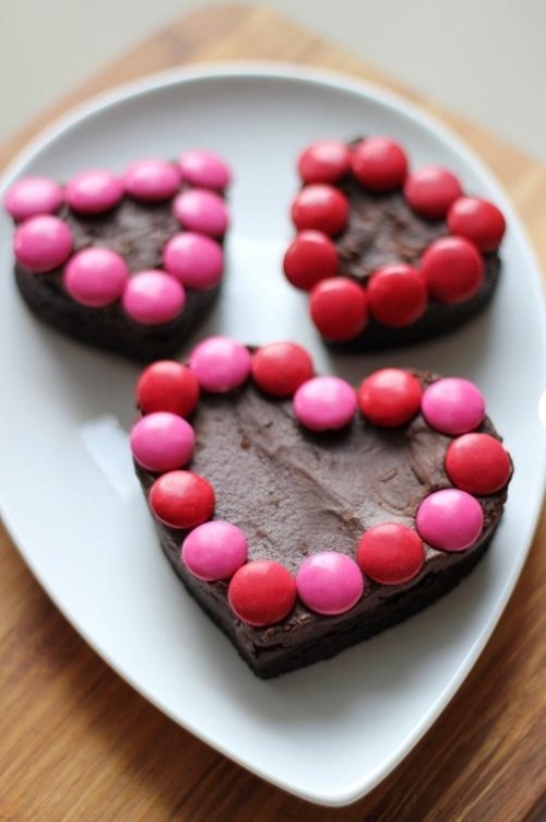 süße Ideen Valentinstag bonbons herzenförmige kekse