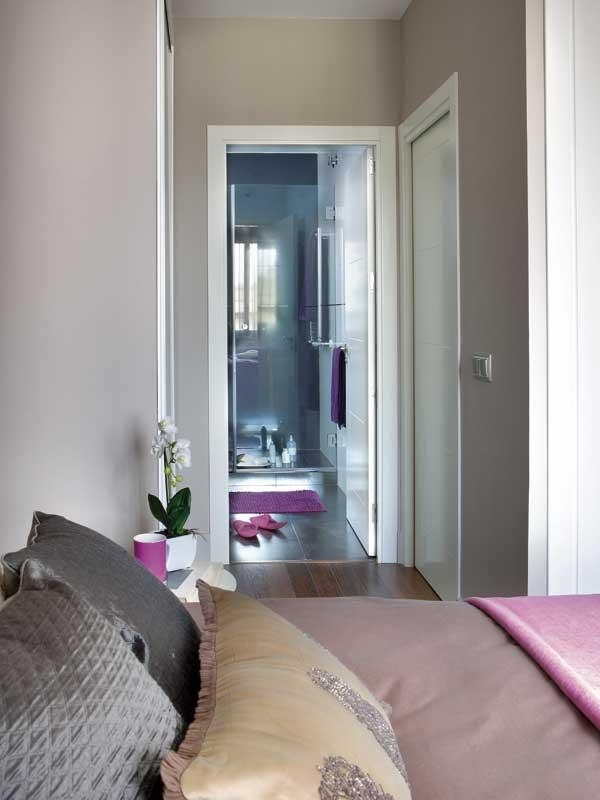 Badezimmer Schlafzimmer holzboden-kleine Wohnung Design