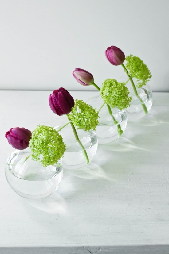 Schöne Tulpen-VIolet Glasvasen Frühlingsdeko