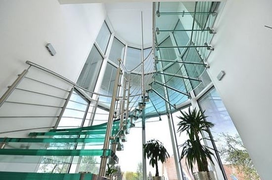 Sevilla Vetro freitragende Wendeltreppe-Glasstufen Metalgeländer