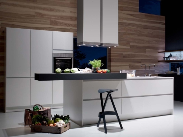 SieMatic Küche Modern weiß Küchentheke Holzwandpaneele