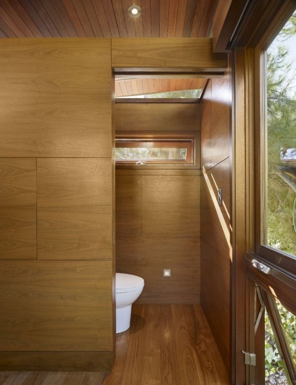Toilette Holzwand Design Baumhaus Banyan