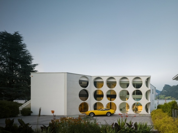 einstöckiges Haus-moderne minimalistische Architektur