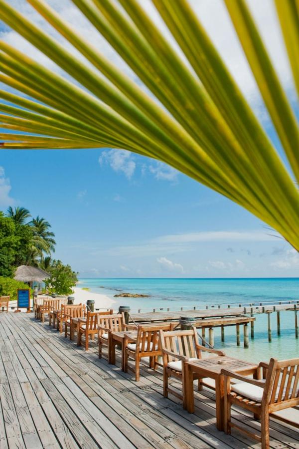 Bar Strand Malediven - Holzmöbel