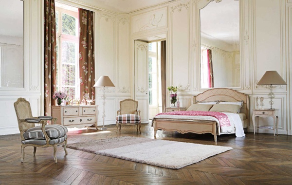 Einrichtungsideen für Schlafzimmer barock stil hohe decke